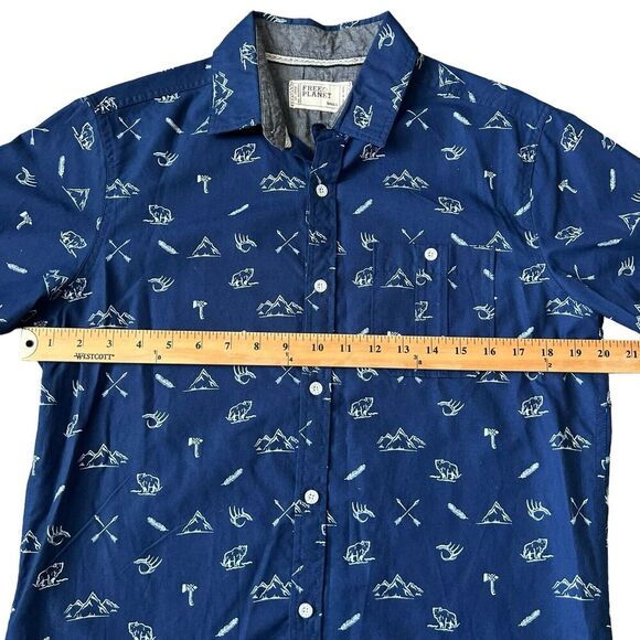 Free Planet Shirt Men's Size S Button Up Cotton Blend‎ Short Sleeve Navy - Picture 6 of 7